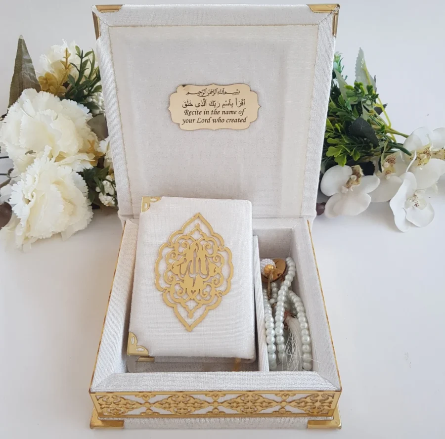 Velvet Qur'an Set